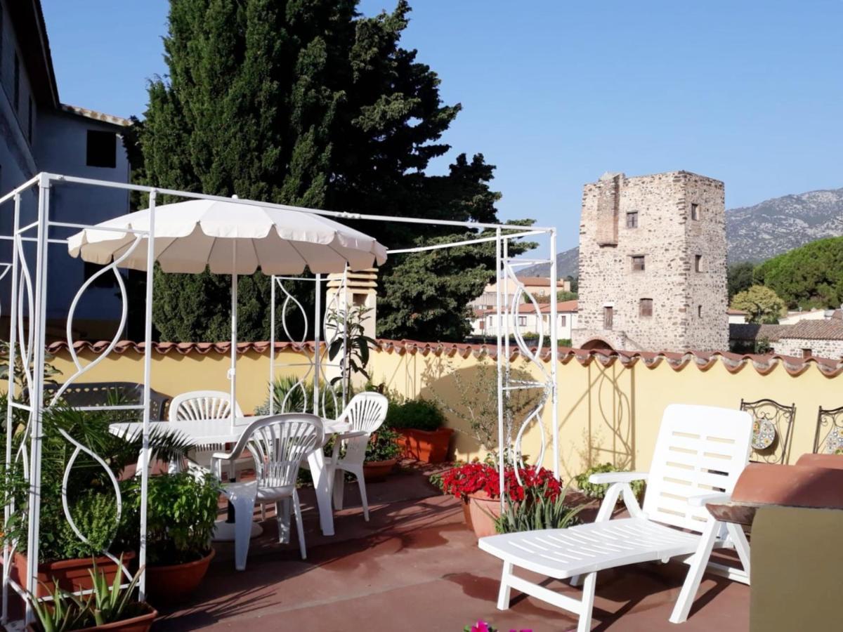 Casa Lupino Appartement Orosei Buitenkant foto
